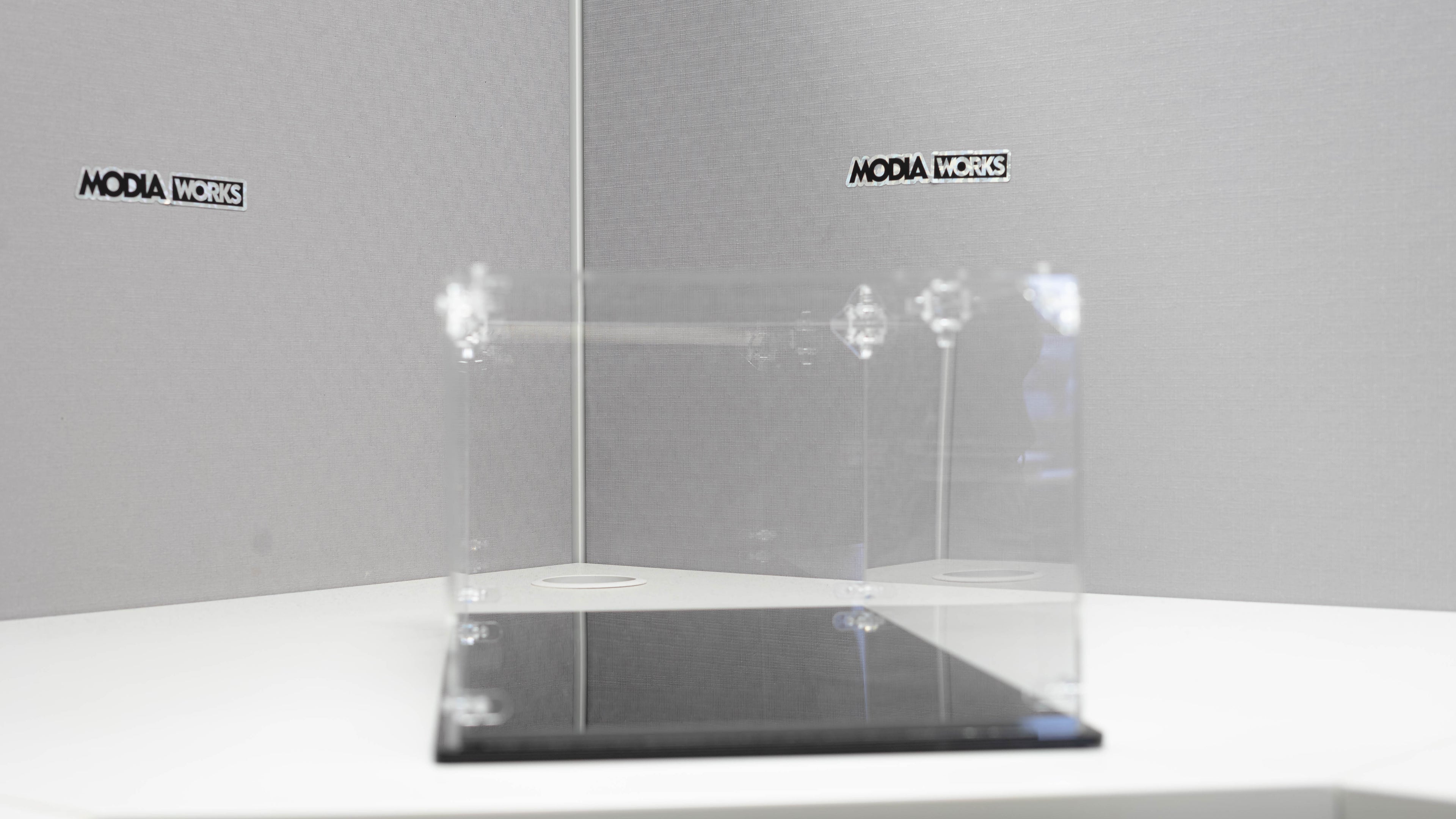 Modiaworks Large-Scale Acrylic Display Case – 19” Horizontal Edition